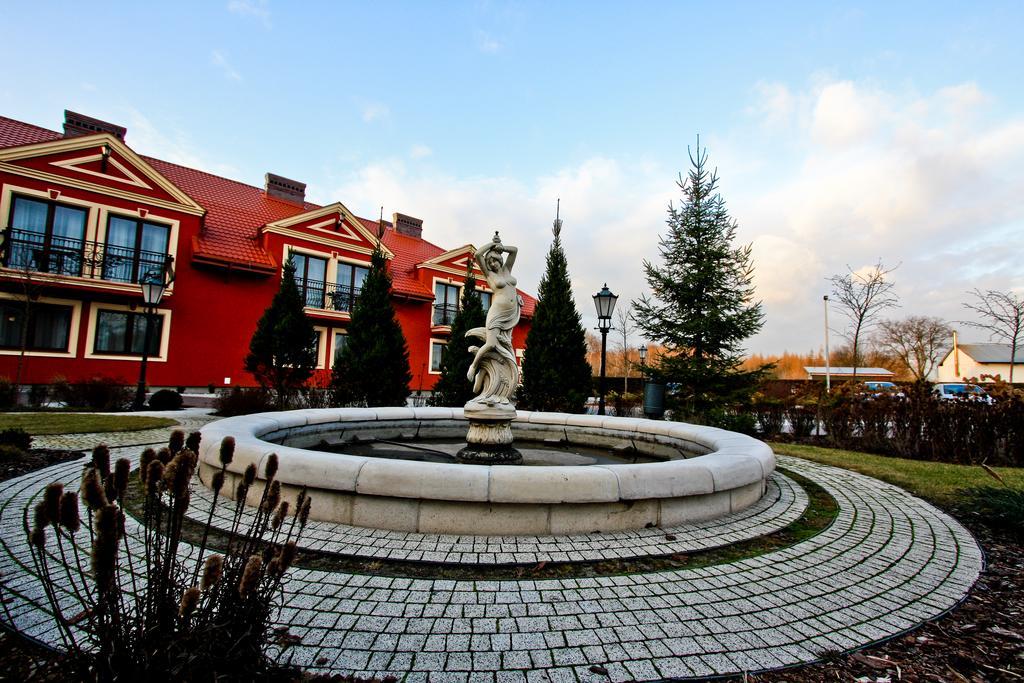 Hotel Milord Pułtusk Extérieur photo