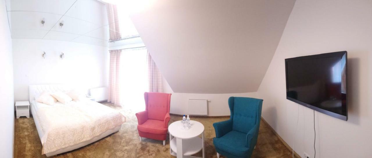 Hotel Milord Pułtusk Extérieur photo